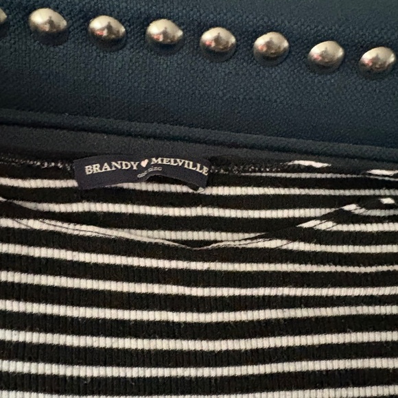 Brandy Melville striped shirt - Picture 5 of 5